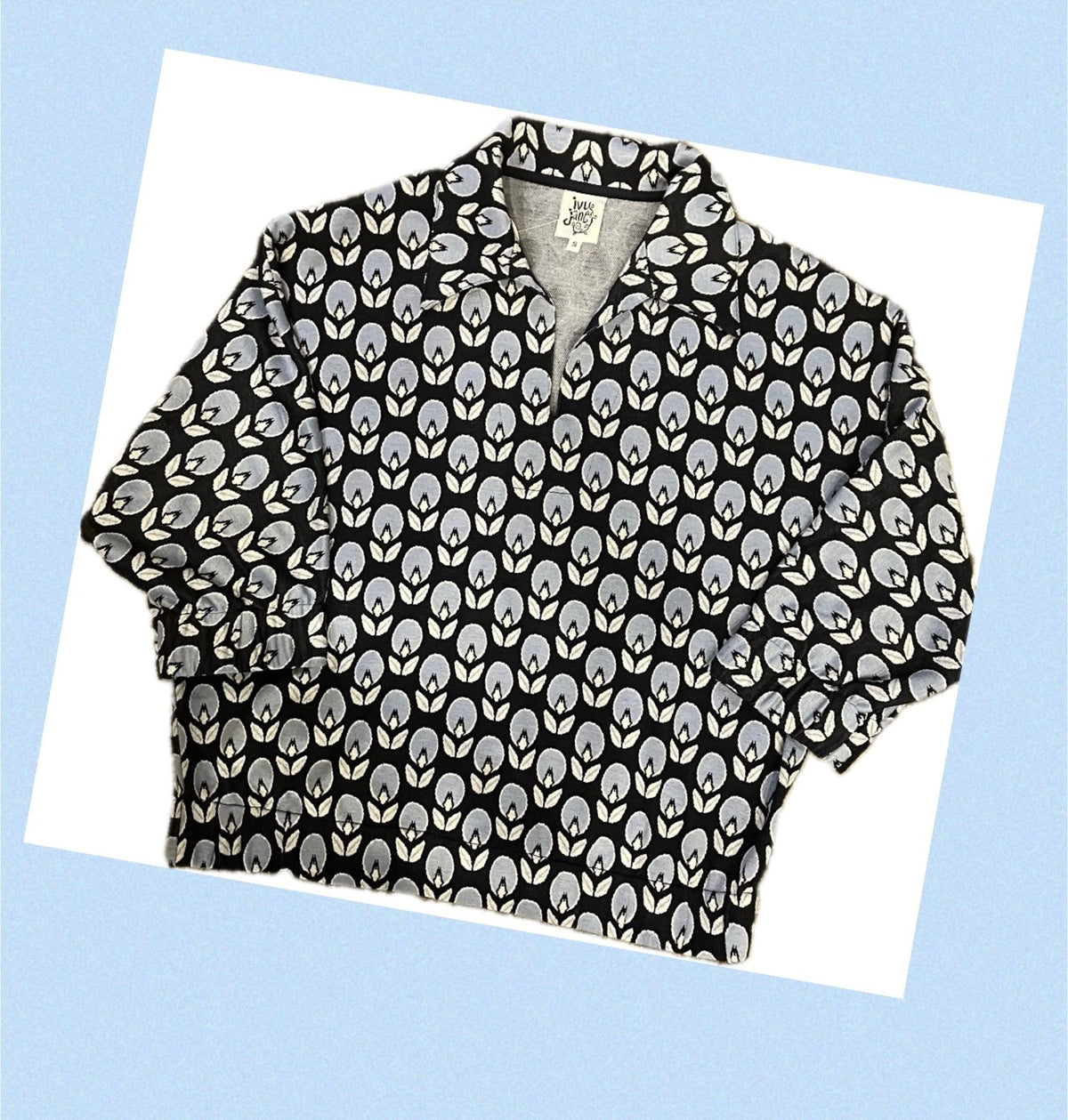 Collared Popover Top-Blue Tulip