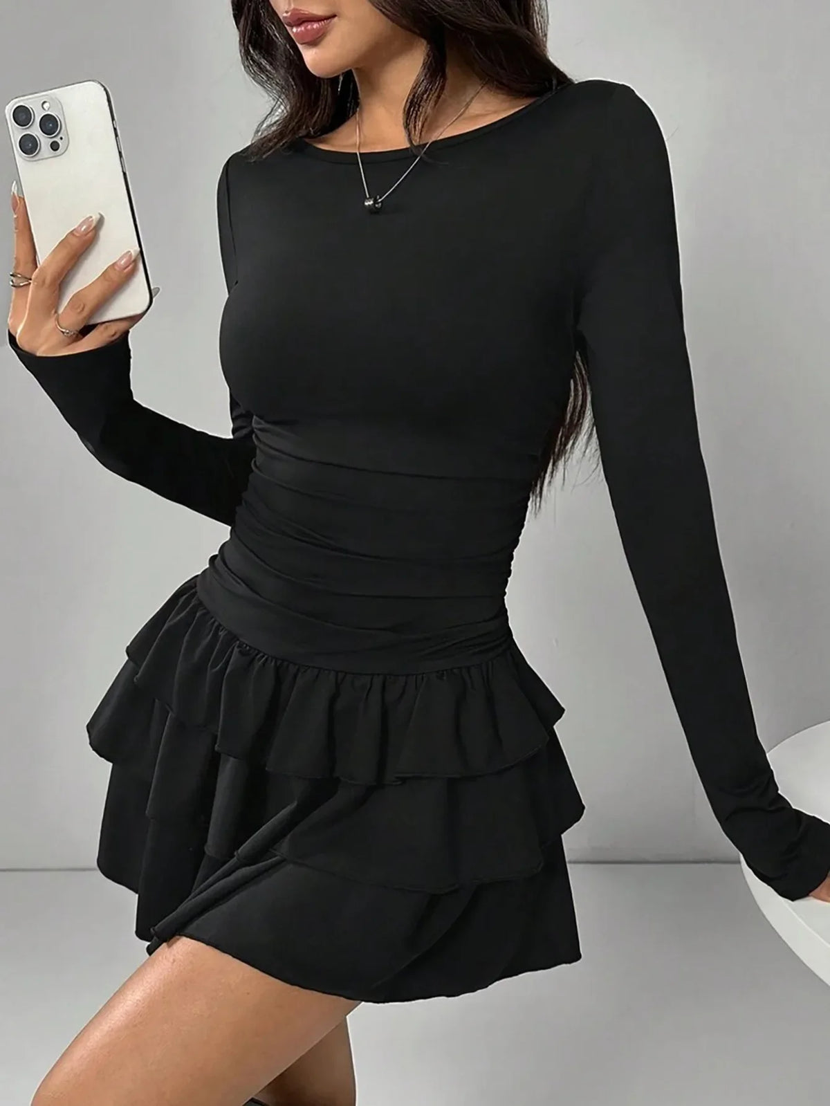 Temperament Dresses 2025 Woman Mini vestidos Simple Style Elegant French Bodycon Slim Pleated Fashion Long Sleeve Commuting Sexy