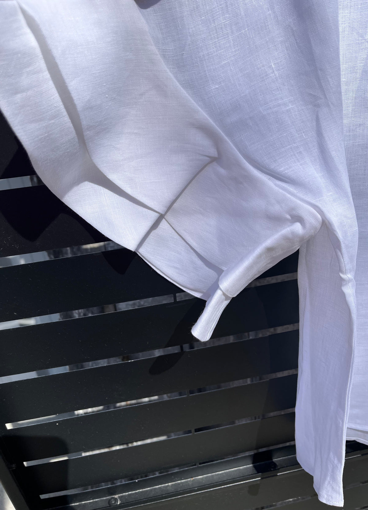 Lolan Linen Top