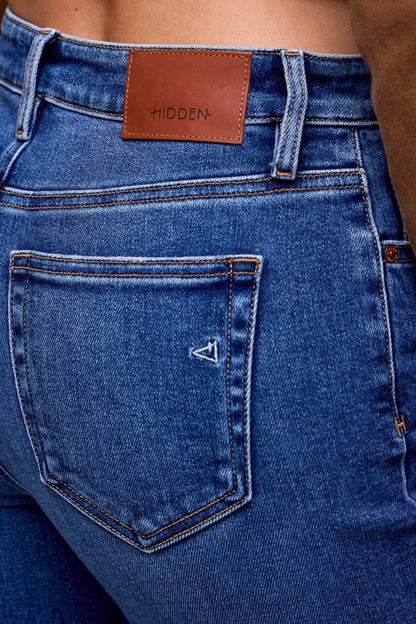 Ella 31" - Dark Wash Clean Stretch High Rise Classic Straight