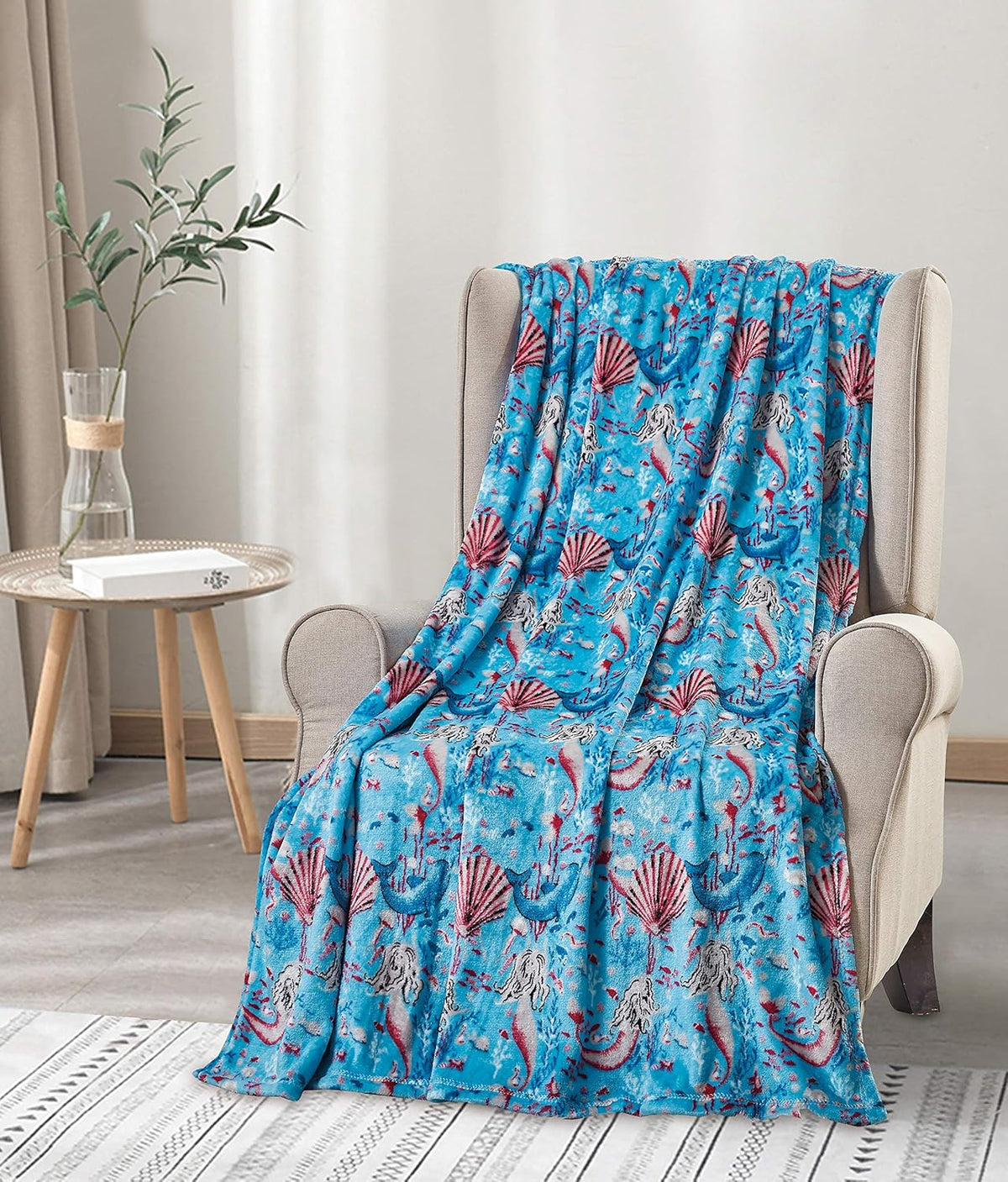 Soft Fleece Throw Blanket 50x60 – Lightweight Cozy Bed Couch Sofa Blanket for All Seasons