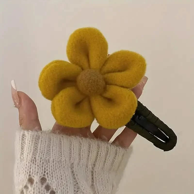 2-Pack: Gorgeous Plush Flower Hairpin