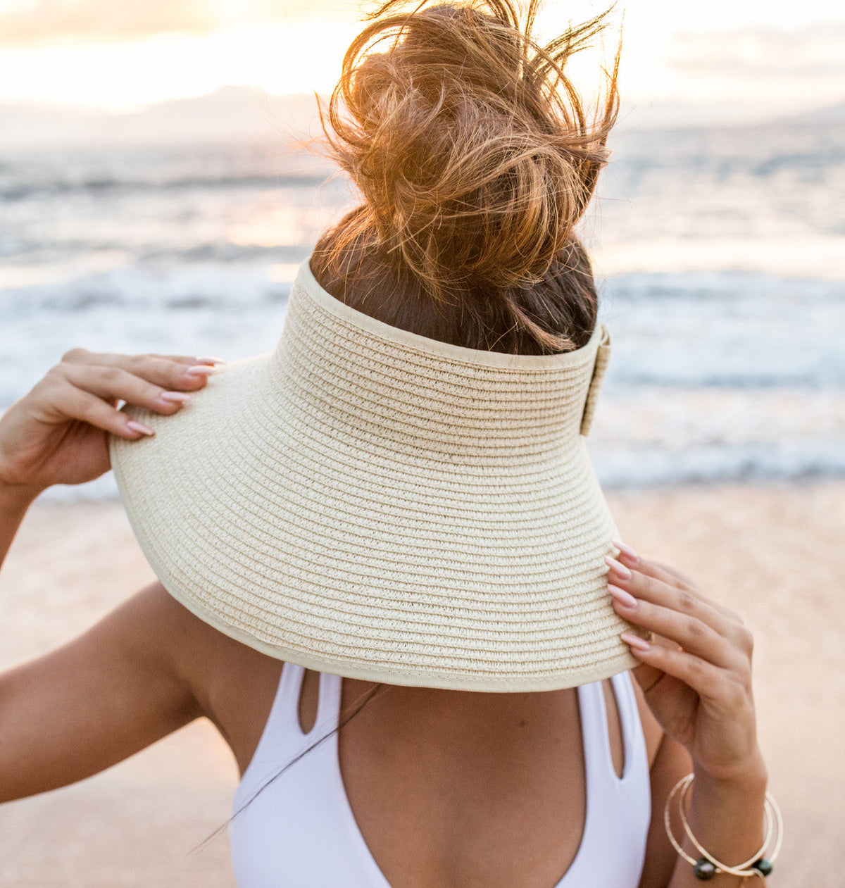 Foldable Wide Brim Bow Visor