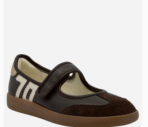 Aya Sneakerina Coffee Milk