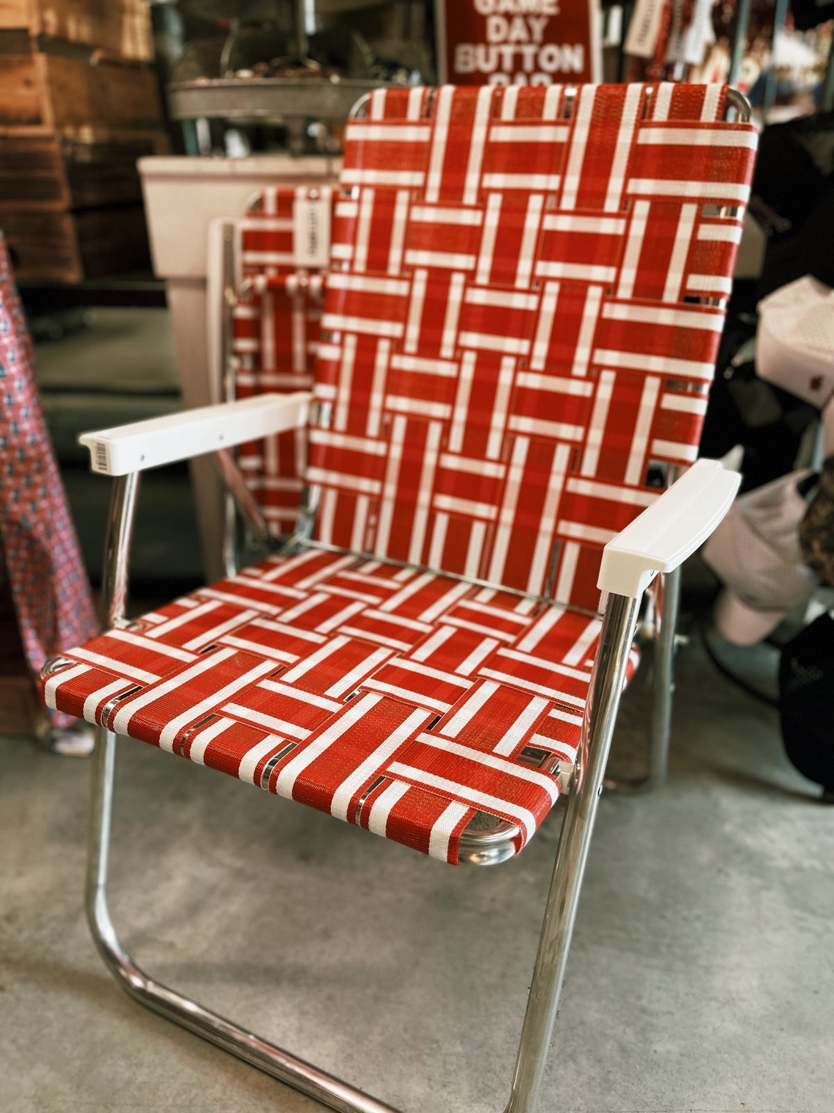 Red and White Stripe Classic Lawn Chair