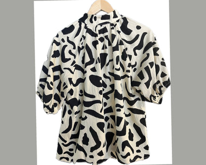 Short Sleeve Print Top
