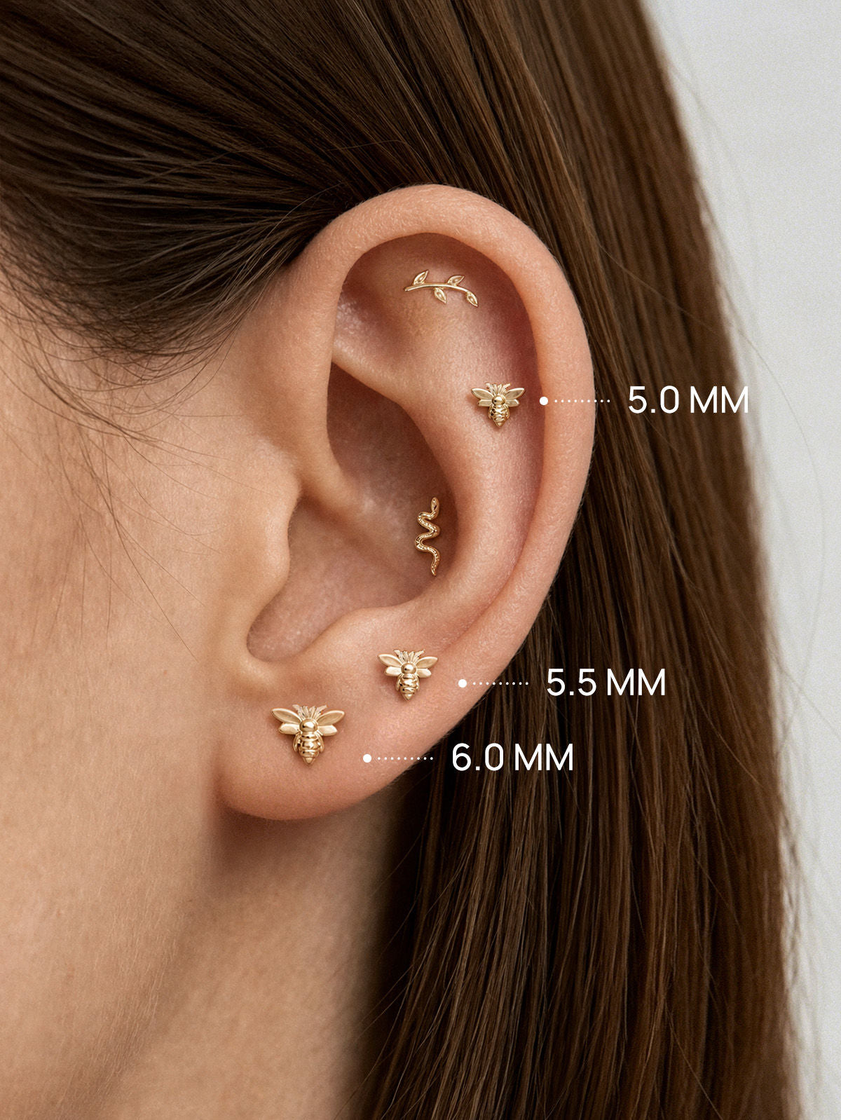 KOSINER 14K Solid Gold Glossy Flying Bee Flat Back Stud
