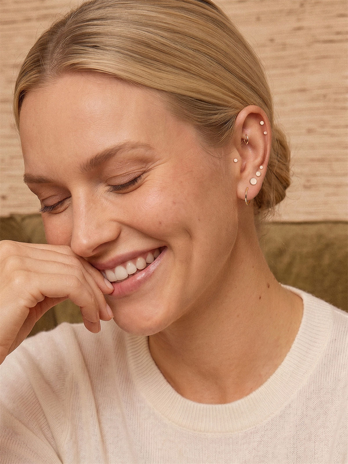 KOSINER 14K Solid Gold Minimalist Disc-shaped Flat Back Stud