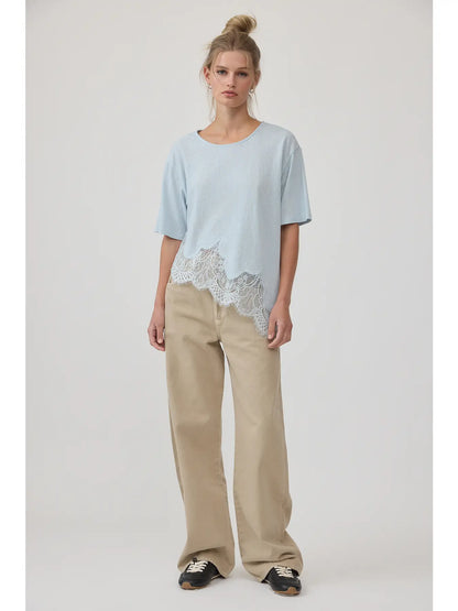 Slub Knit Lace Hem Tee