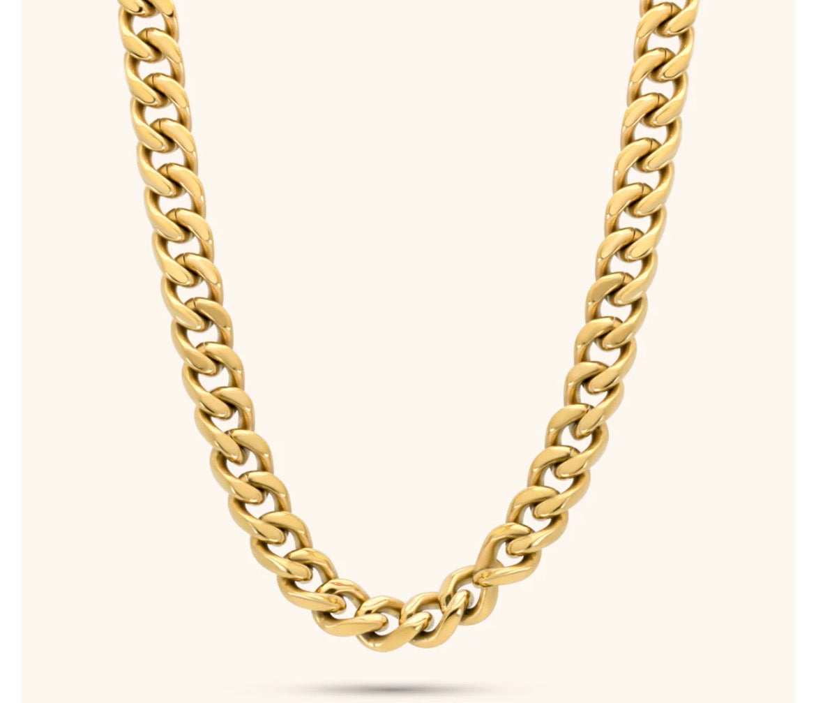 Momentum Link Chain Necklace