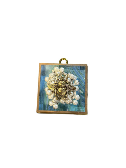 Museum Bees Frames