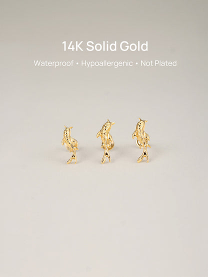 KOSINER 14K Solid Gold Dainty Textured Goldfish Flat Back Stud