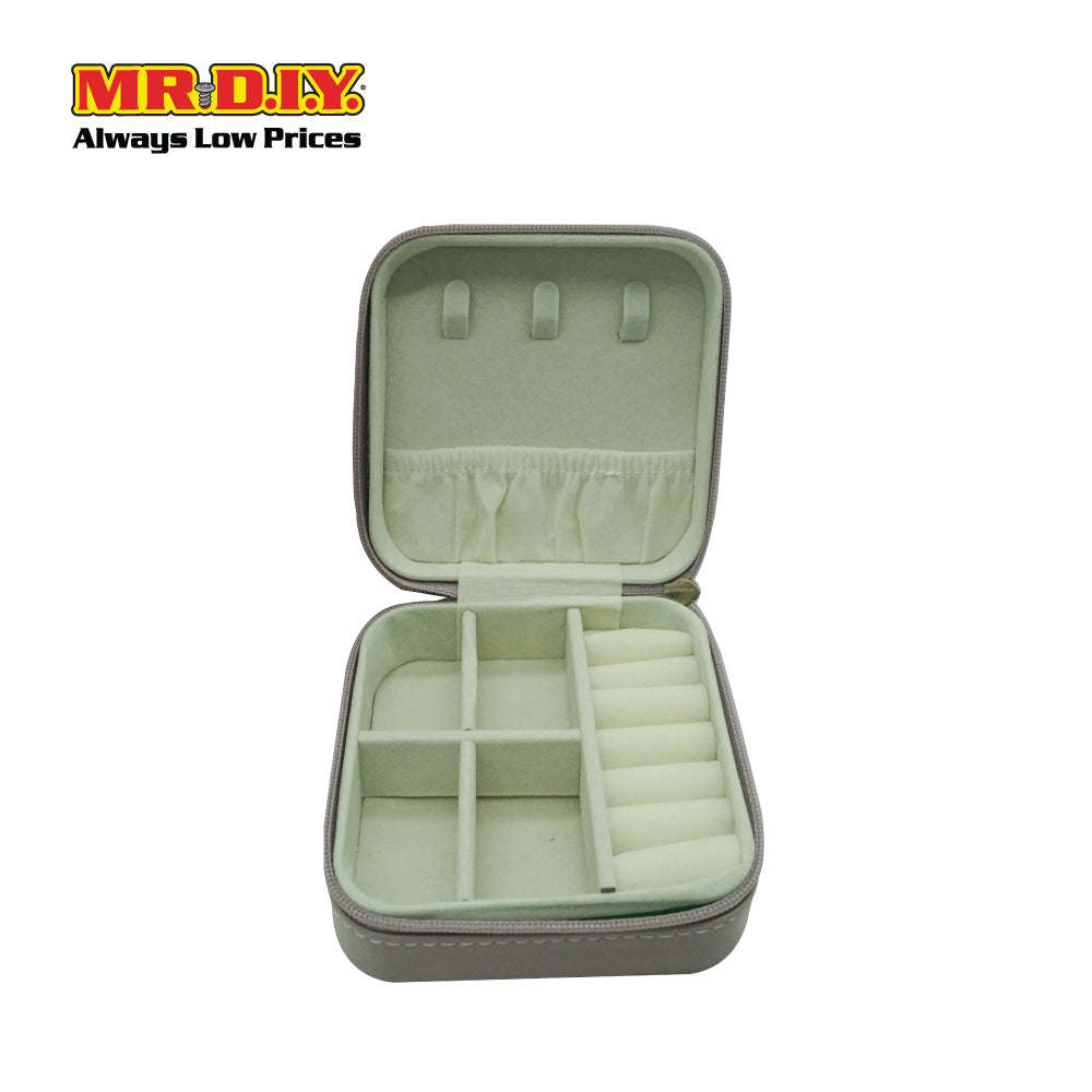 (MR.DIY) Square Jewellery Storage Box (10x10x5cm)
