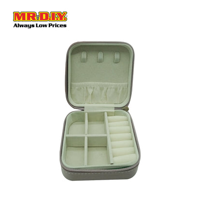 (MR.DIY) Square Jewellery Storage Box (10x10x5cm)