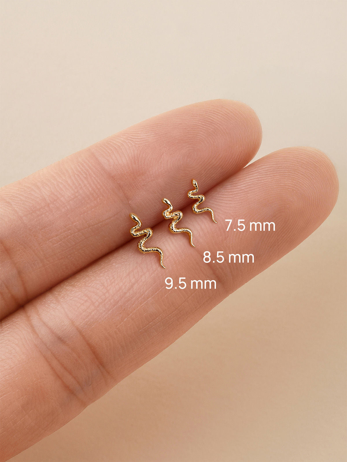 KOSINER 14K Solid Gold Textured Snake Flat Back Stud
