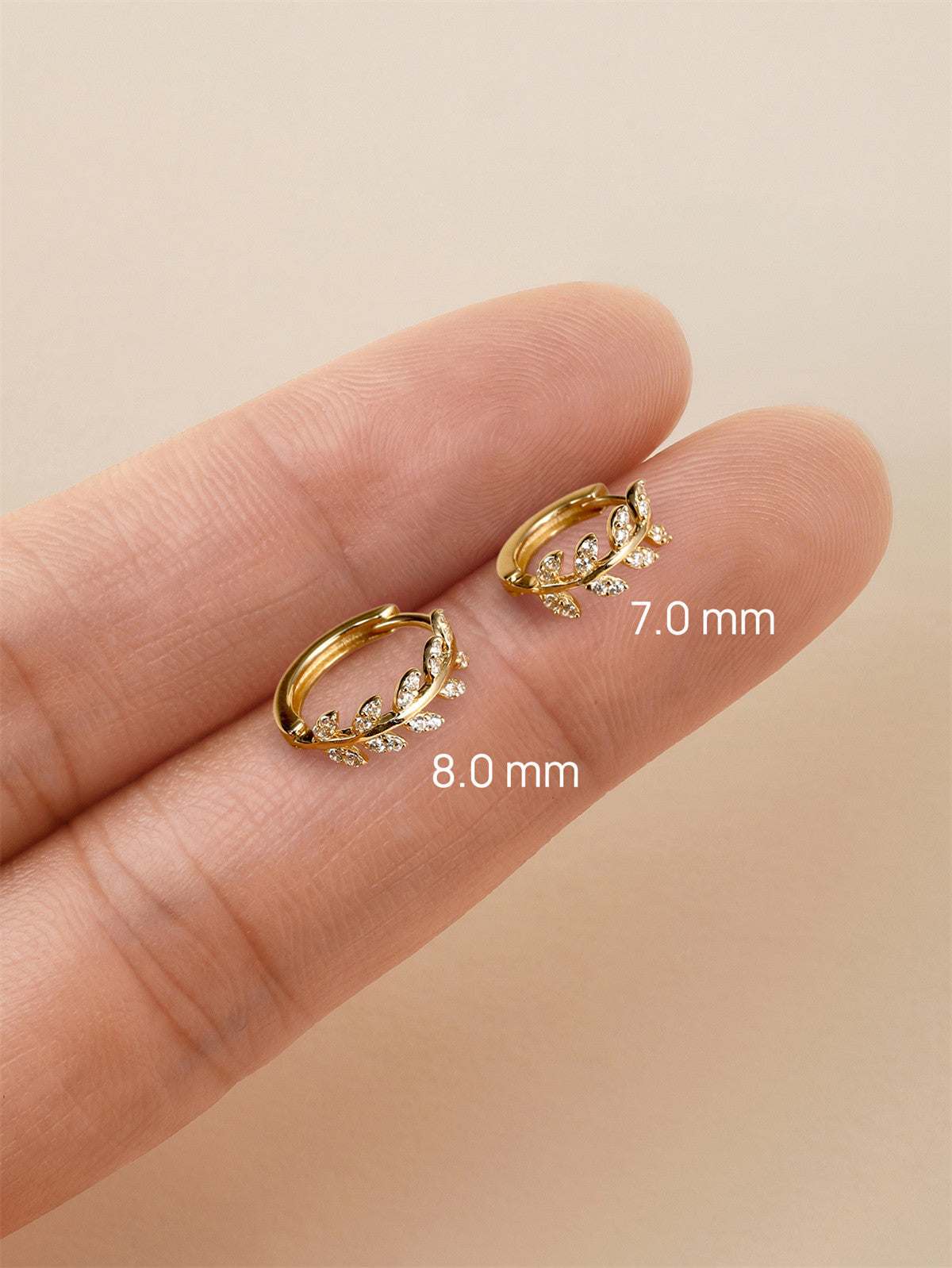 KOSINER 14K Solid Gold Delicate Leaf Hoop