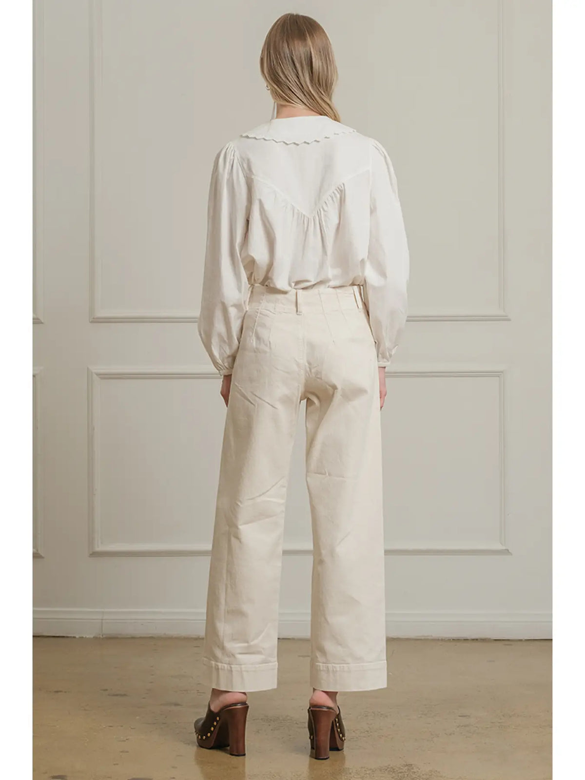 Round Collar Blouse