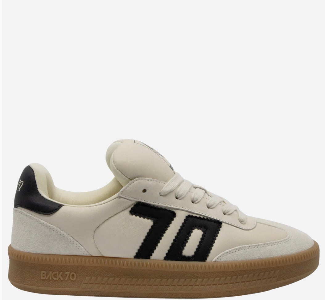 Double Butter-black Back70s
