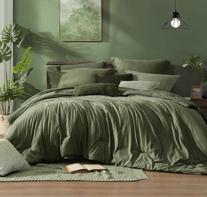 Olive Atelier Bed Ensemble – 7-Piece Reversible Luxury
