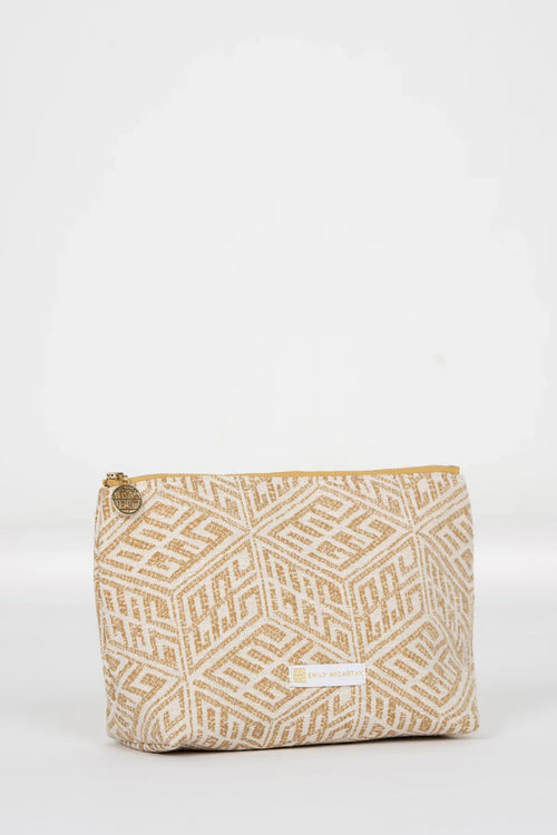 Cosmetic bag