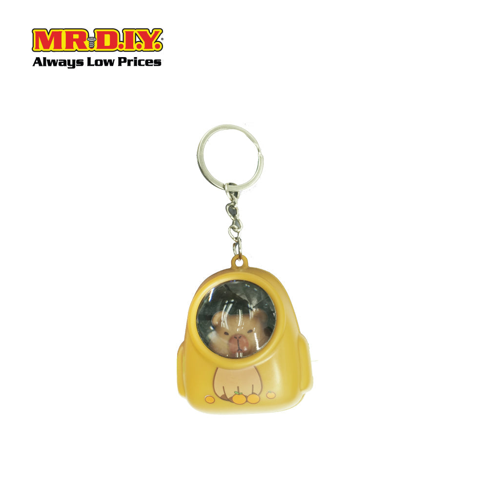 (MR.DIY) Cartoon Capybara LED Keychain (L11cmxH4cmxW4.8cm)