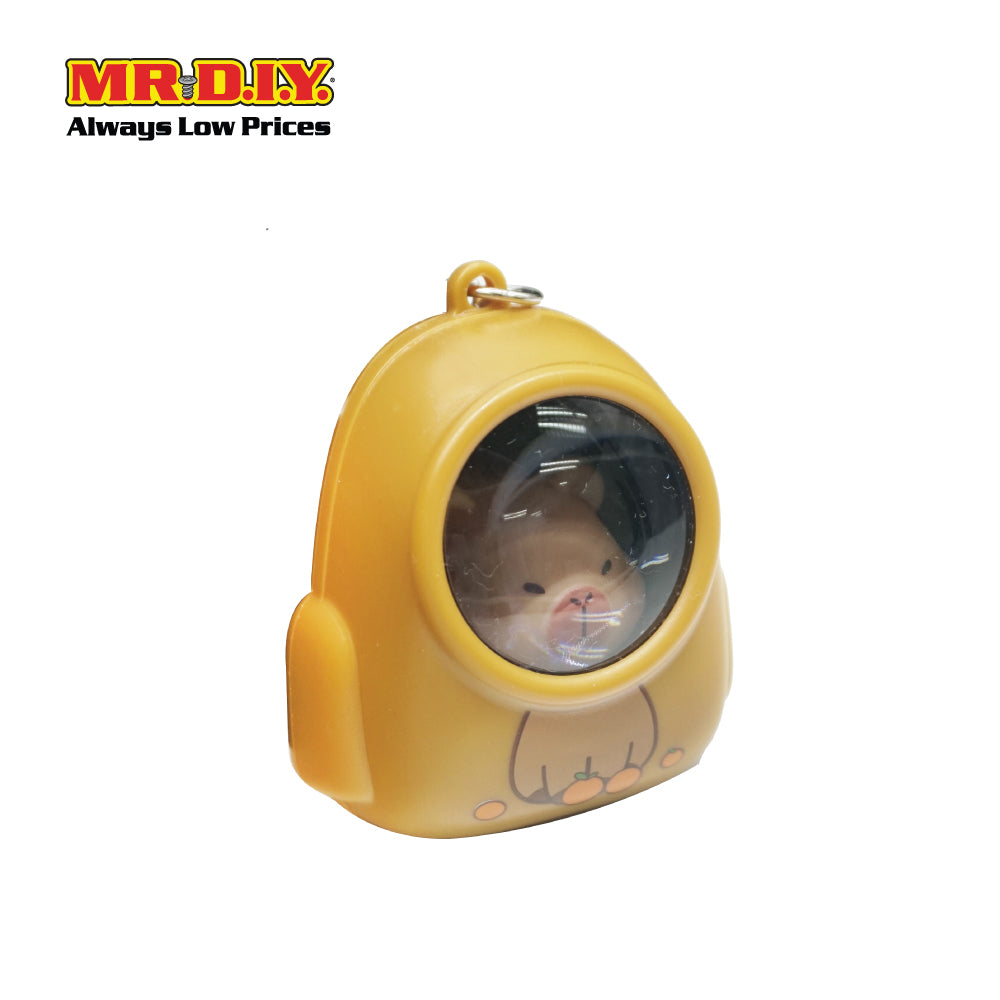 (MR.DIY) Cartoon Capybara LED Keychain (L11cmxH4cmxW4.8cm)