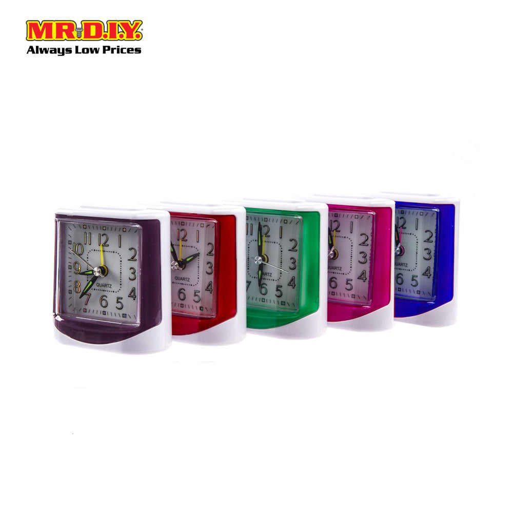 (MR.DIY) Quartz SMALL ALARM CLOCK WITH LIGHT