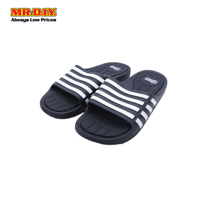 (MR.DIY) Man Slipper