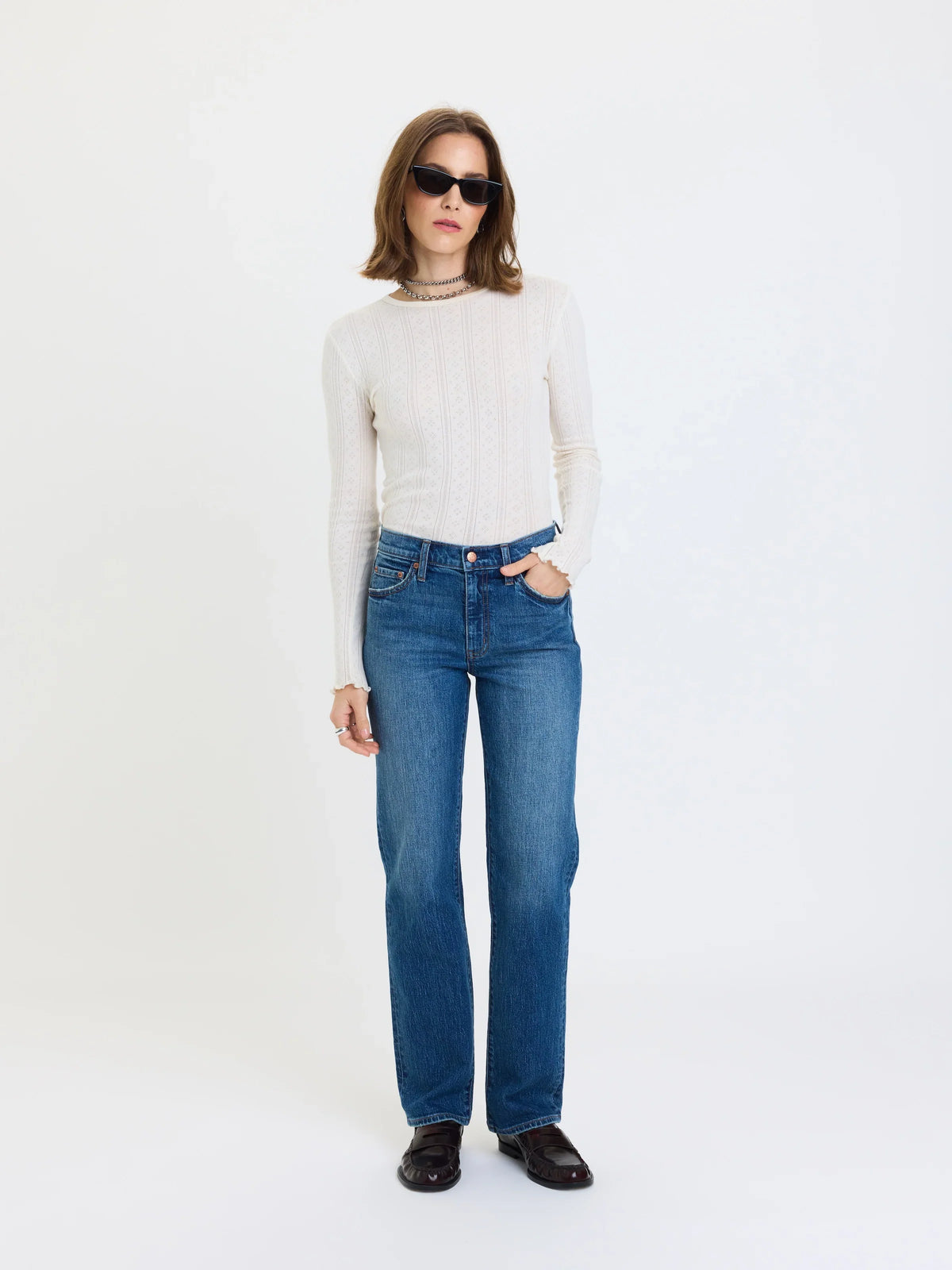 REBEL MID RISE SLIM STRAIGHT IN SURGE