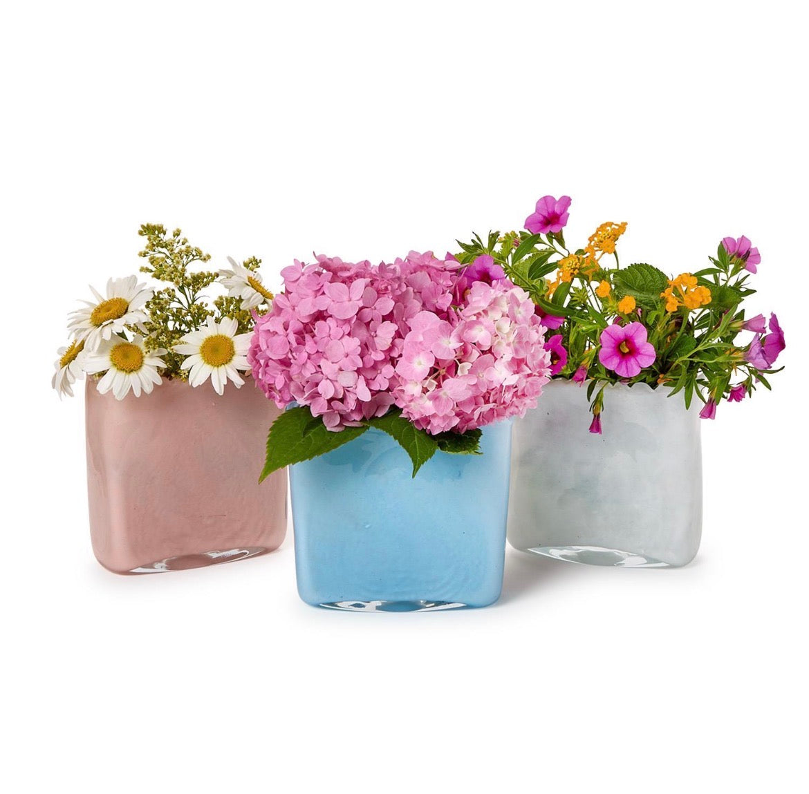 Marbled Scalloped Vase