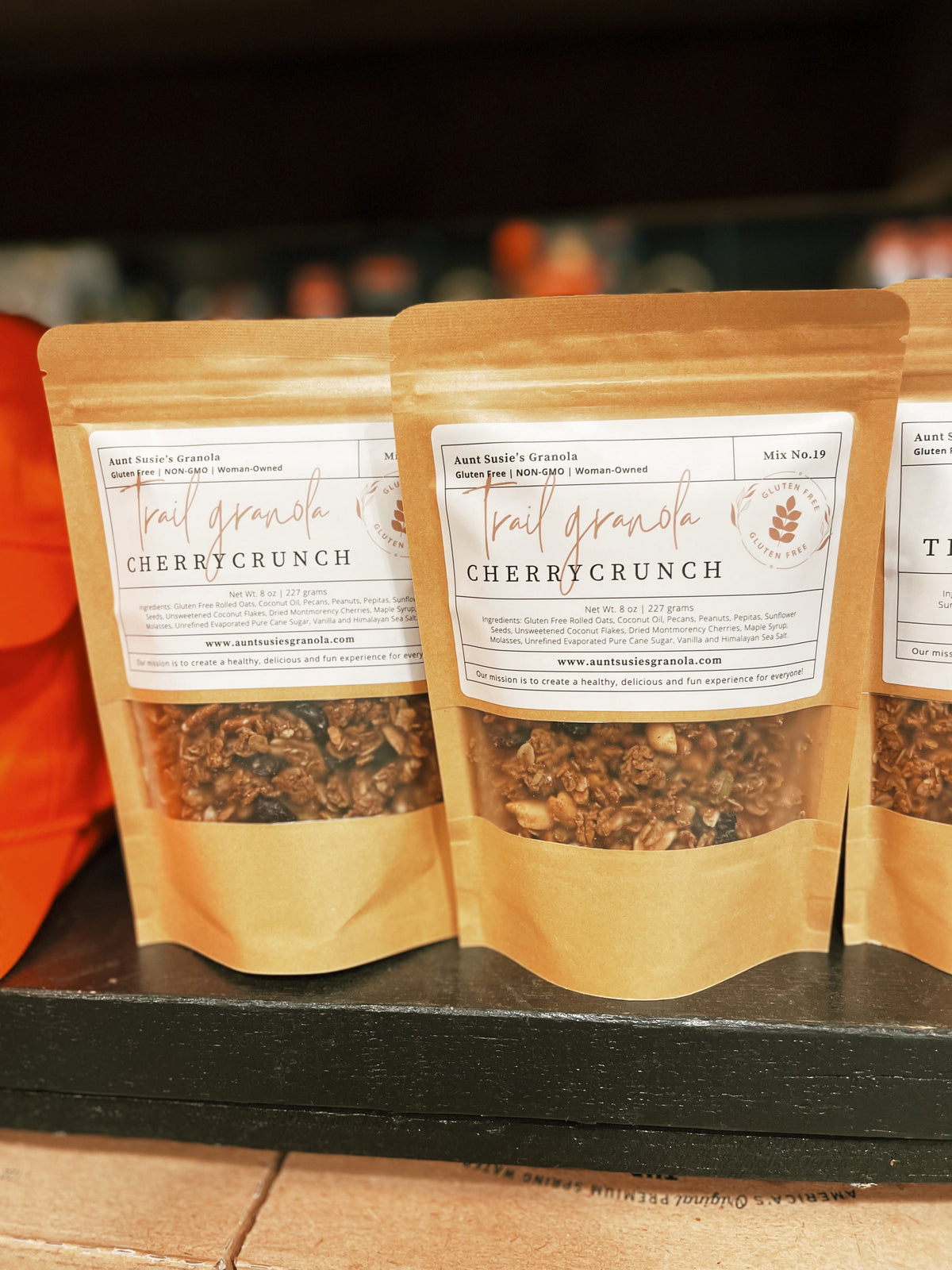 AUNT SUSIE'S GRANOLA: Cherry Crunch Trail
