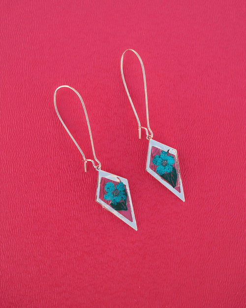 Diamond Drop Dried Flower Gold Earrings