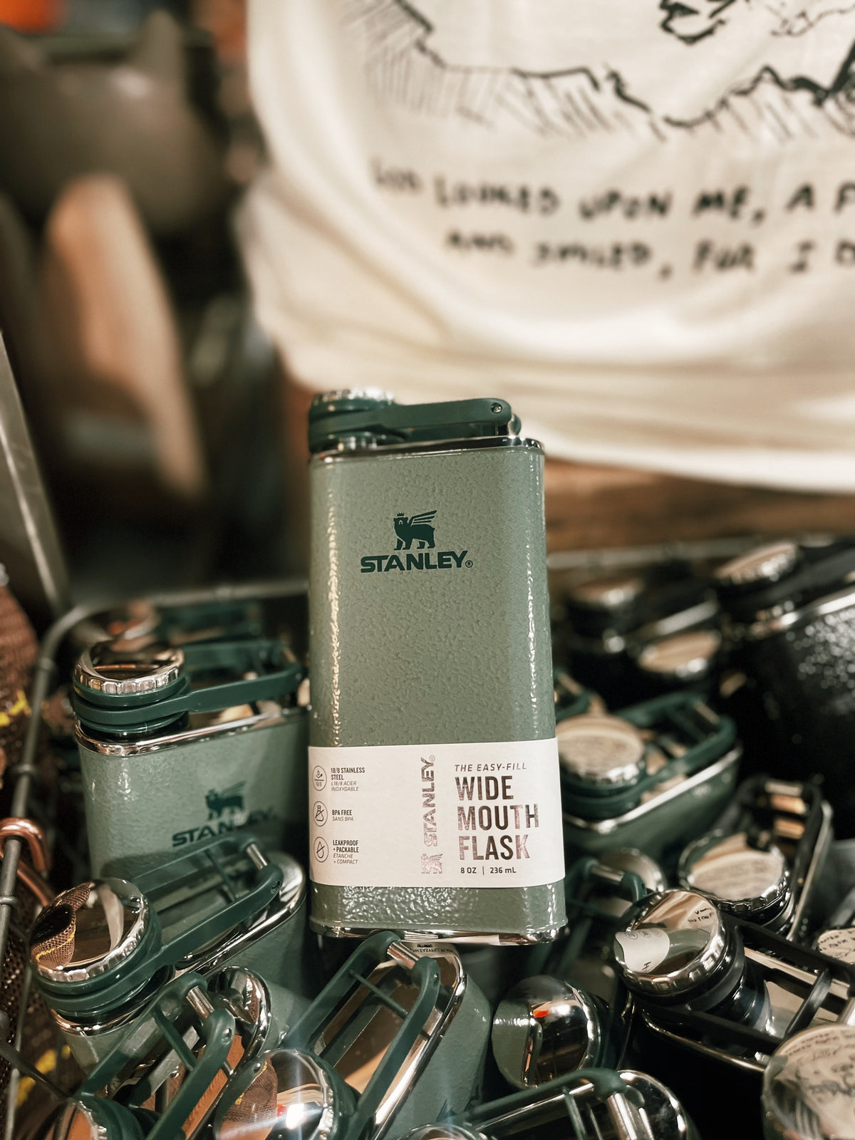 Stanley: Classic Easy Fill Wide Mouth Flask - Hammertone Green