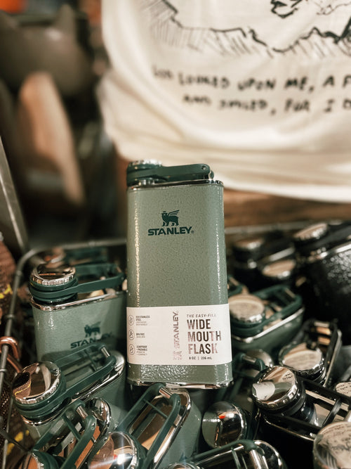Stanley: Classic Easy Fill Wide Mouth Flask - Hammertone Green