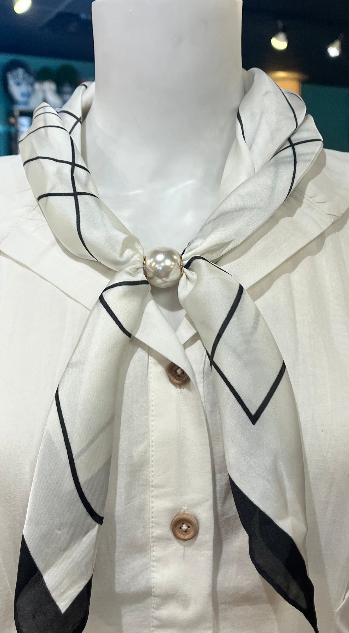Magnetic Scarf
