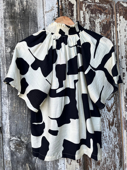 Ruffle Collar Abstract Top