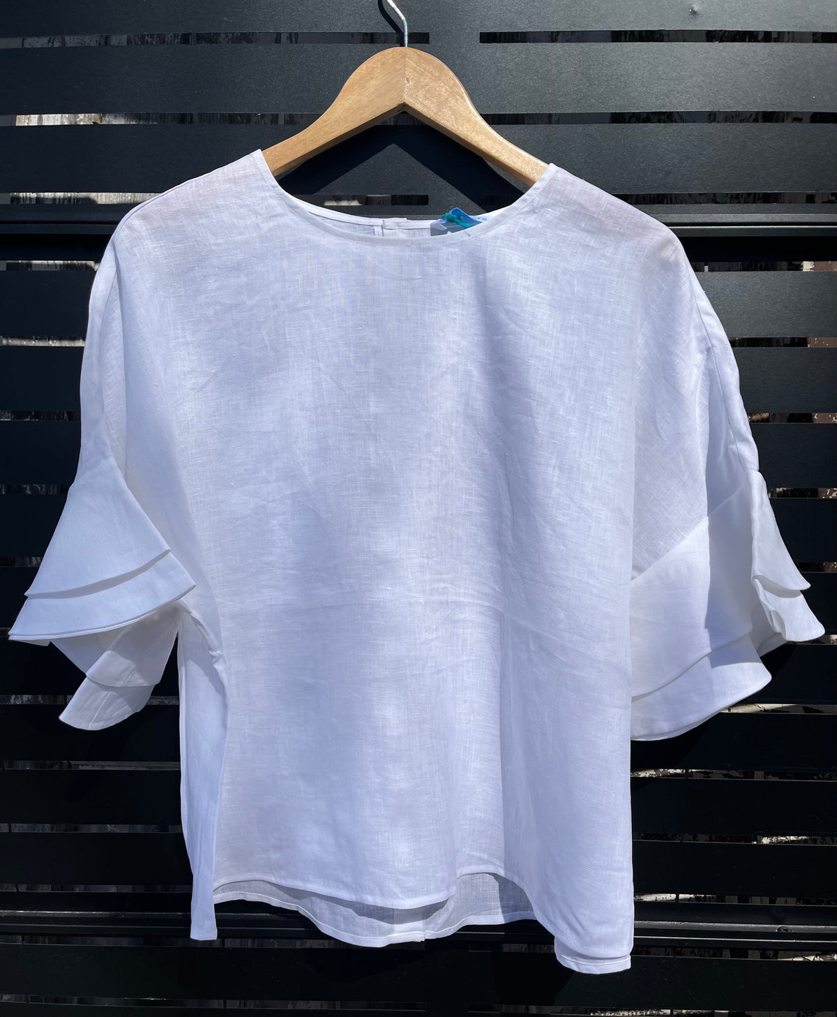 Lolan Linen Top