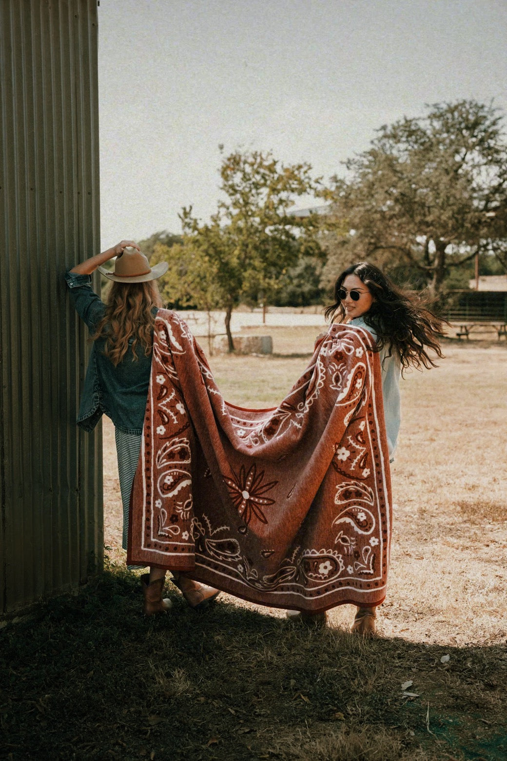 Vintage Bandana Blanket - Red