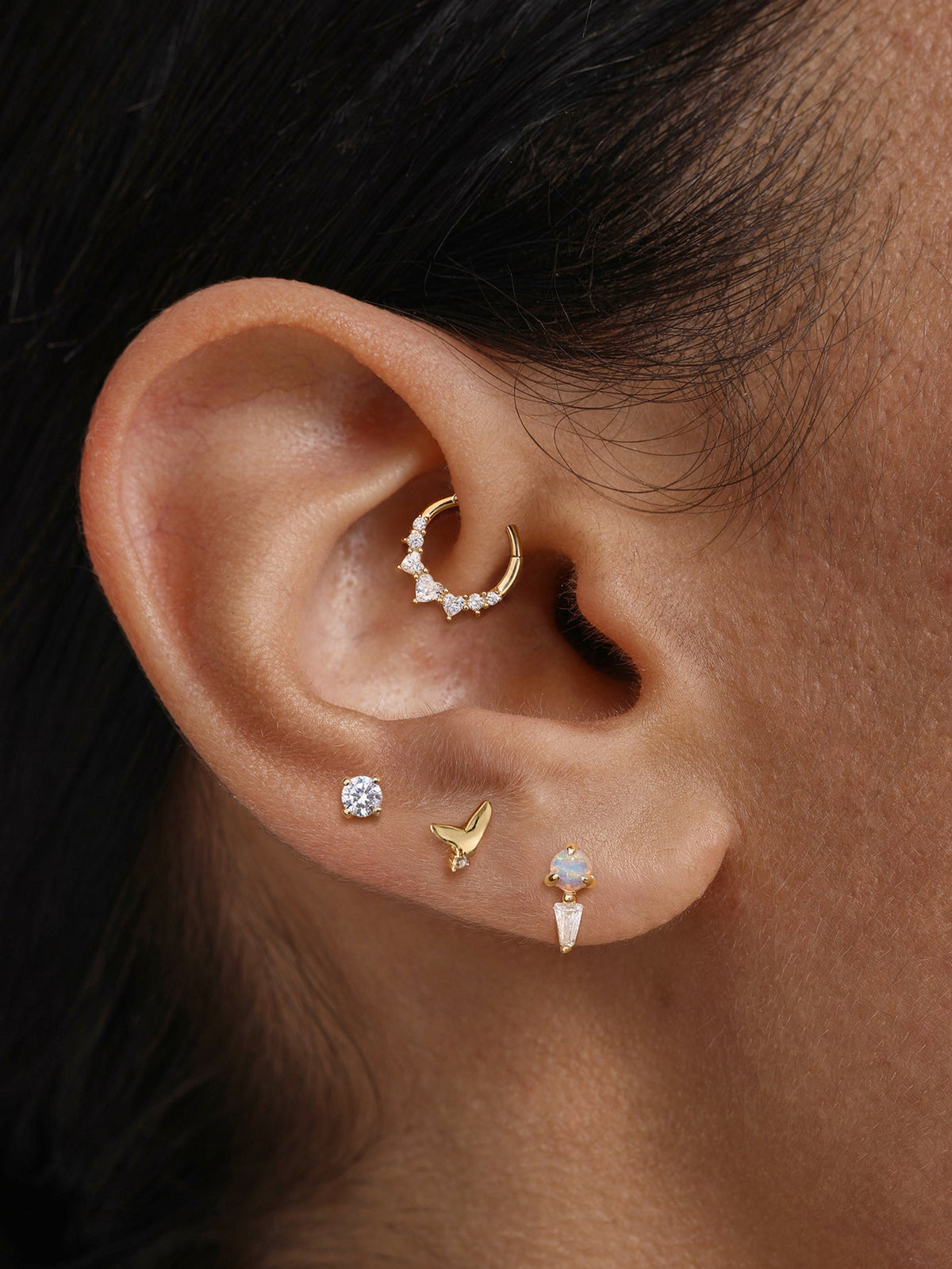 KOSINER 14K Solid Gold Delicate Heart Daith Clicker
