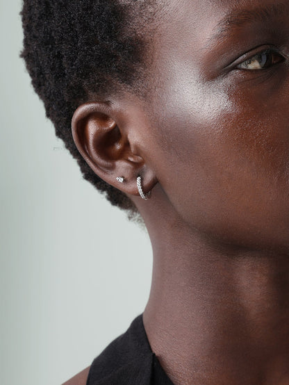 KOSINER 14K Solid Gold Simple Spliced Flat Back Stud