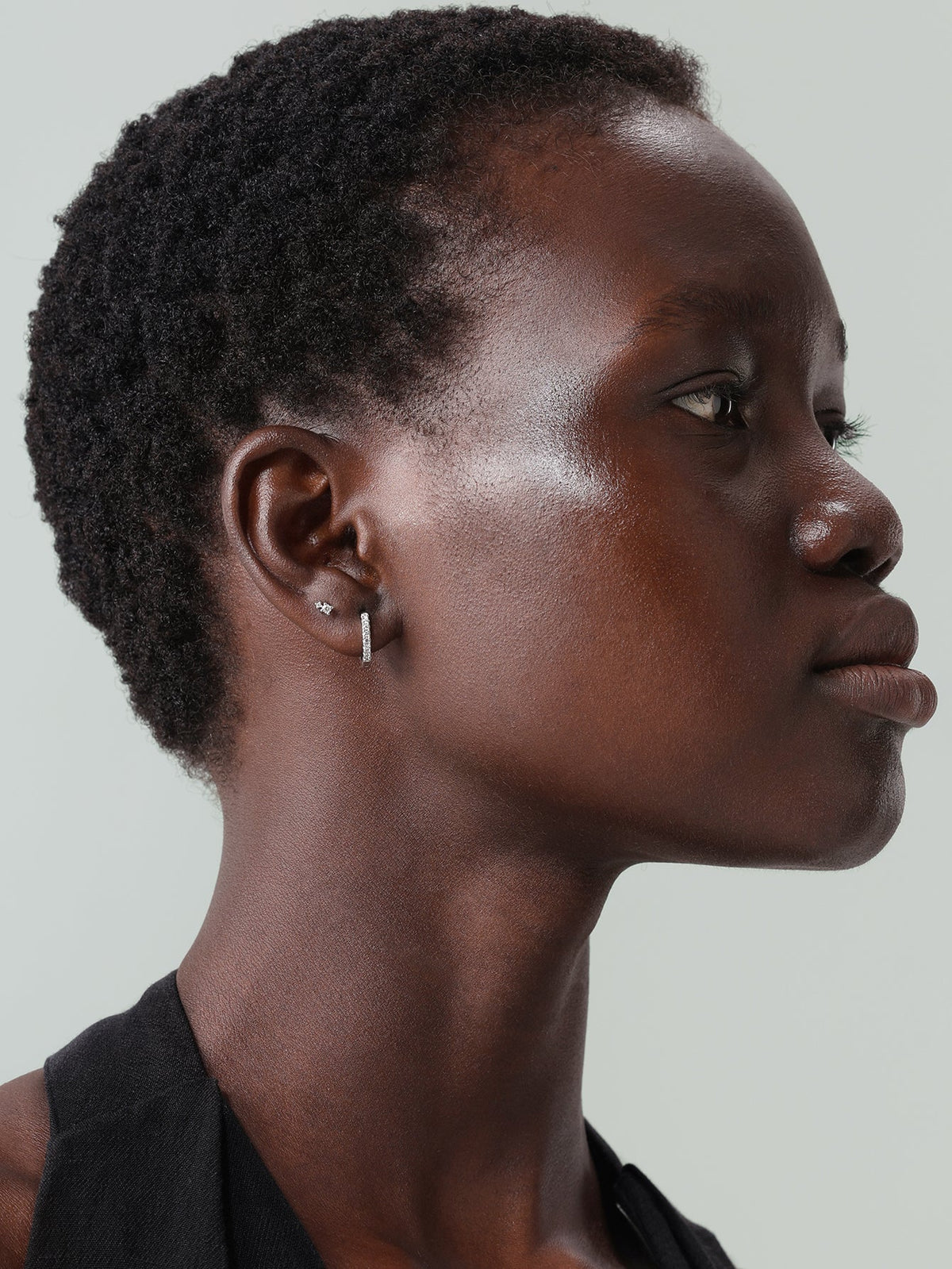 KOSINER 14K Solid Gold Simple Spliced Flat Back Stud