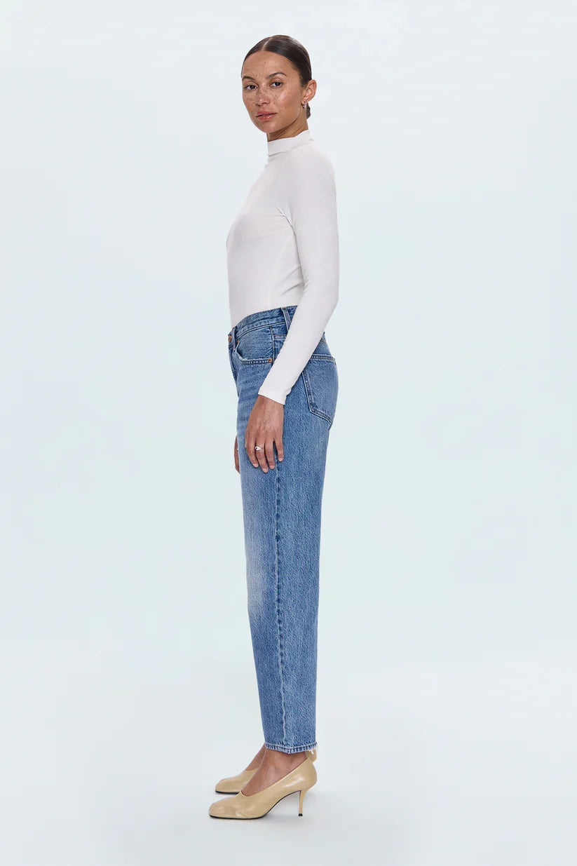 Lexi Mid Rise Bowed Straight - Metropolis