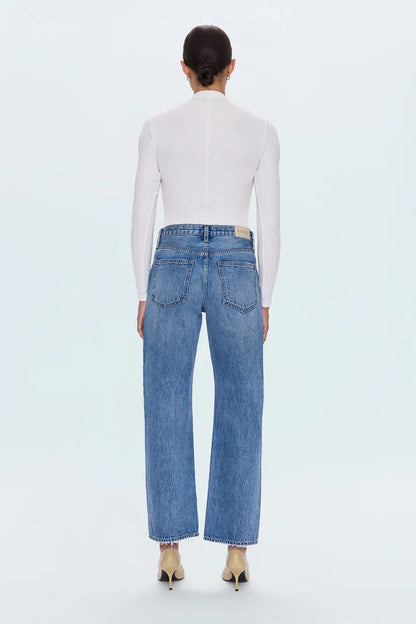 Lexi Mid Rise Bowed Straight - Metropolis