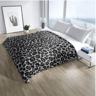 Leopard Print Duvet Cover Set with Pillowcases, Soft Microfiber All-Season Bedding for Twin, Full, Queen & King Beds