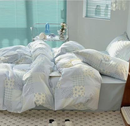 Blue Floral Patchwork Cotton Gauze Duvet Cover Set – Soft Breathable Luxury Bedding