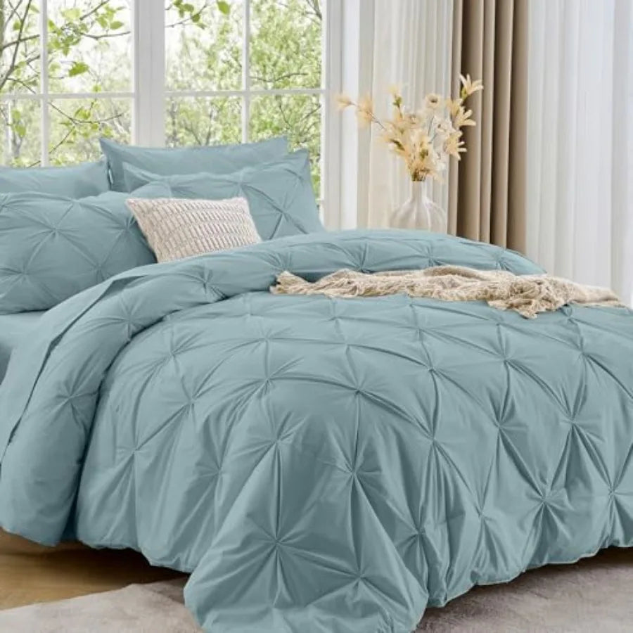Elegant Pintuck Queen Comforter Set – 7-Piece