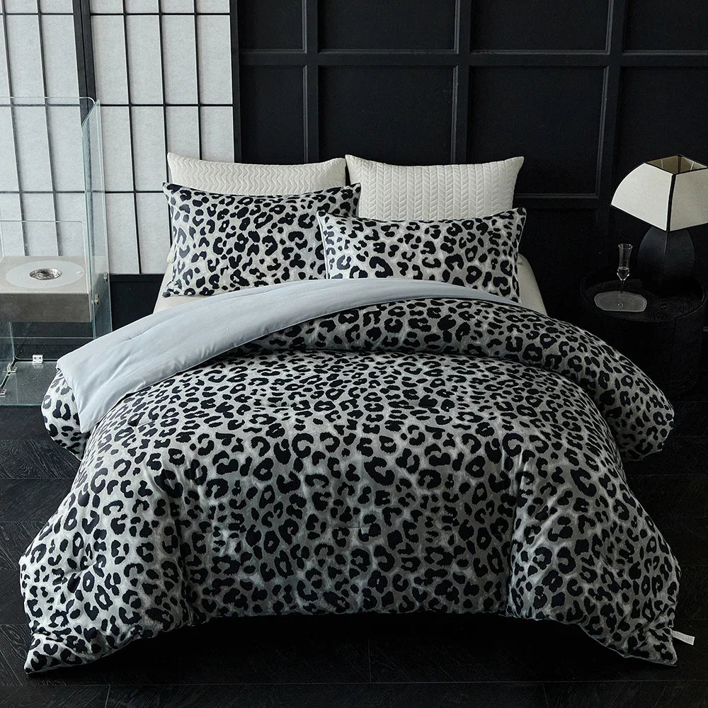 Leopard Print Duvet Cover Set with Pillowcases, Soft Microfiber All-Season Bedding for Twin, Full, Queen & King Beds
