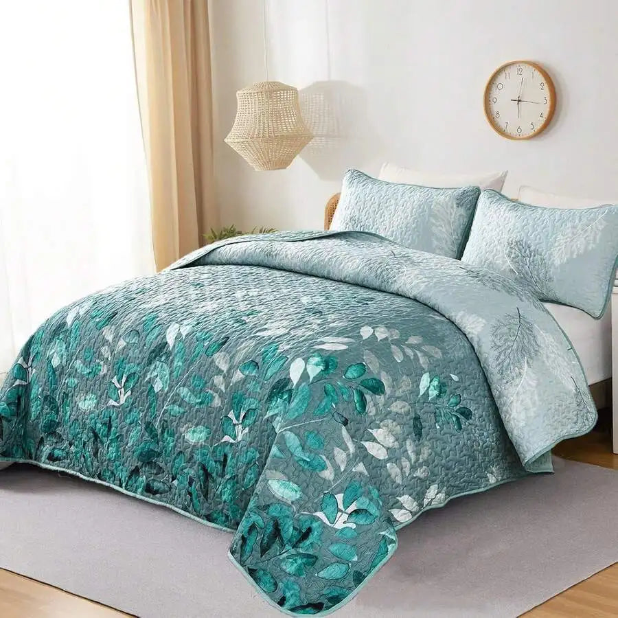 3-Piece Queen Floral Quilt Set, Lightweight Reversible Farmhouse Coverlet with 2 Pillow Shams