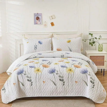 3-Piece Queen Floral Quilt Set, Lightweight Reversible Farmhouse Coverlet with 2 Pillow Shams