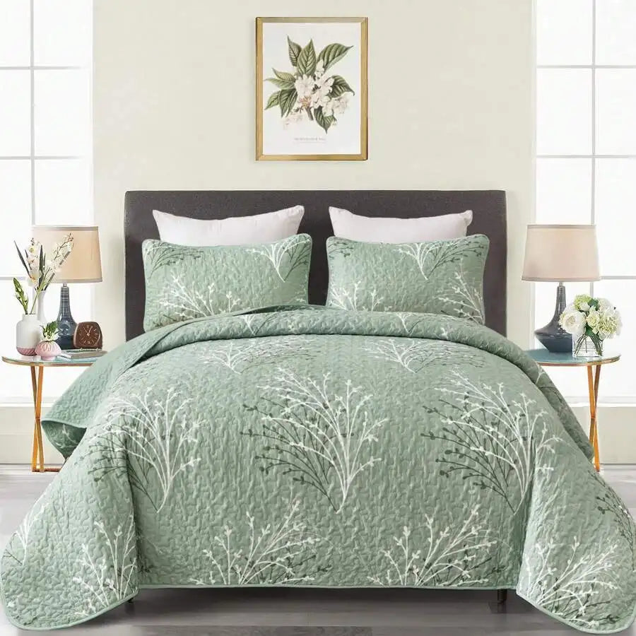 3-Piece Queen Floral Quilt Set, Lightweight Reversible Farmhouse Coverlet with 2 Pillow Shams